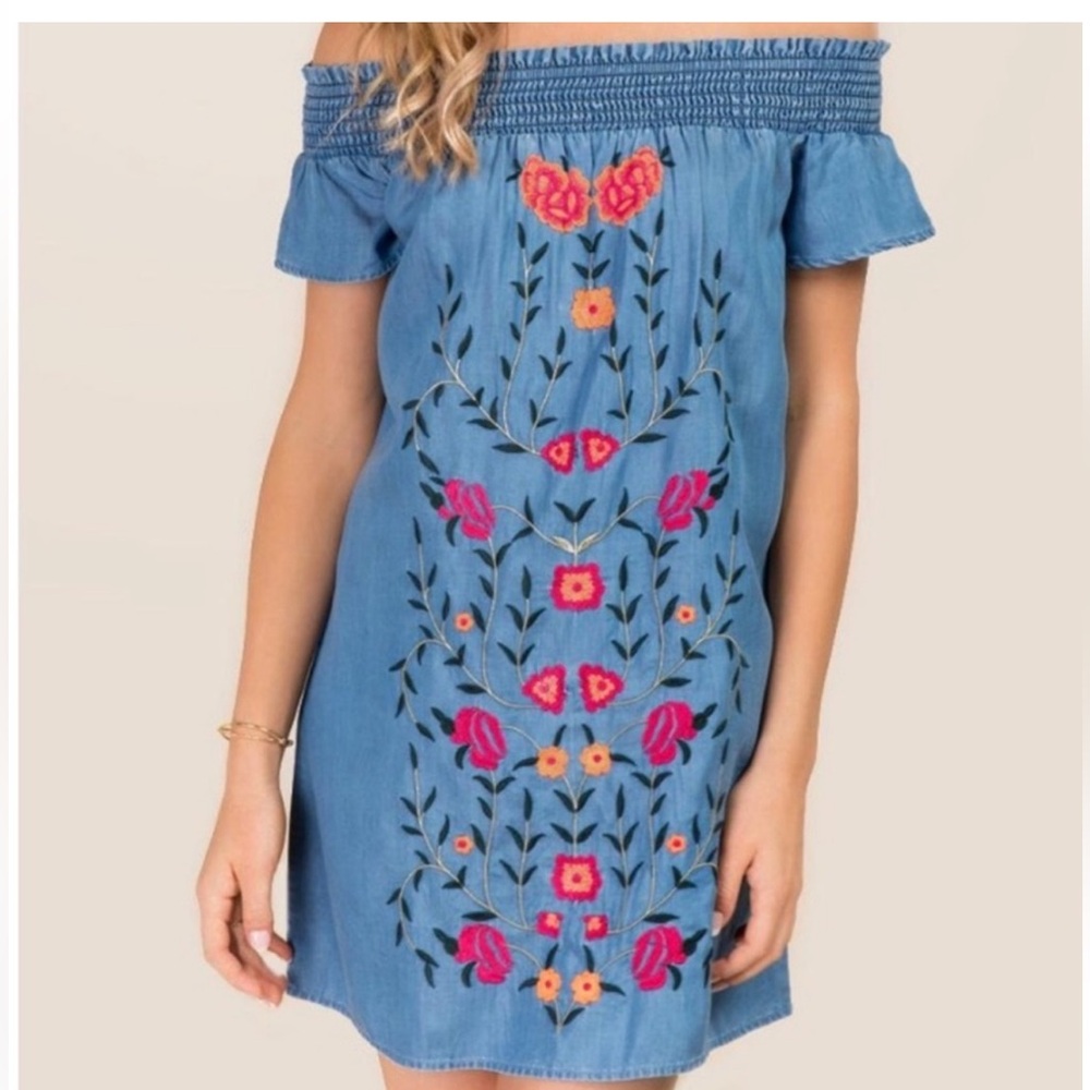 Francesca's Collections Miami Floral Embroidered
Chambray Dress